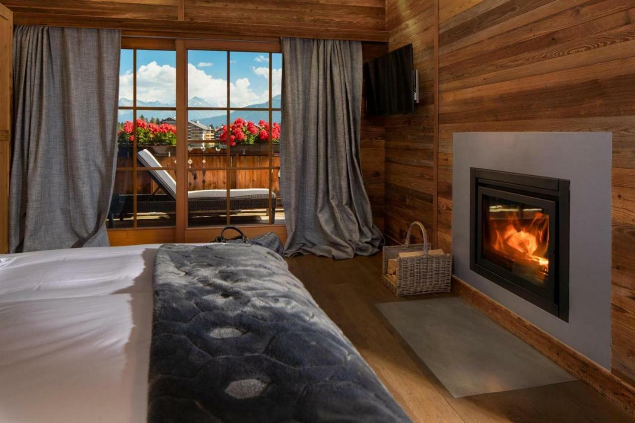Hostellerie du Pas de l'Ours Relais et Châteaux Crans-Montana Exterior foto
